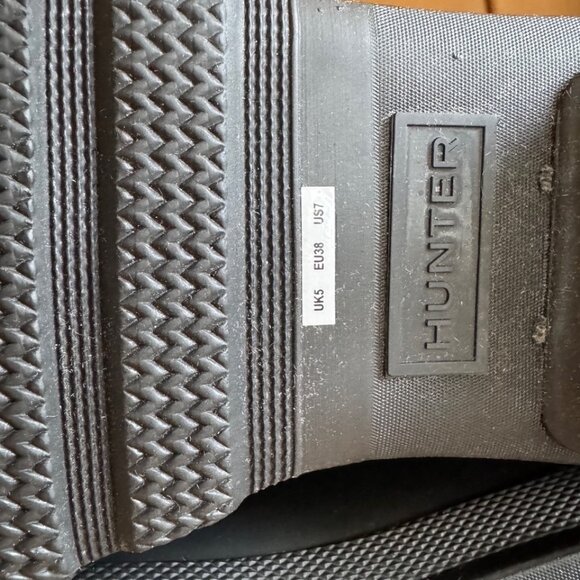 Hunter Women's Chelsea Insulated Rain Boots Size: 7 - Picture 6 of 6